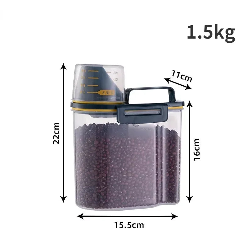 Keep Your Pet’s Food Fresh, Protected &amp; Perfectly Measured — The 1.5kg/2kg Airtight Pet Food Storage Container!